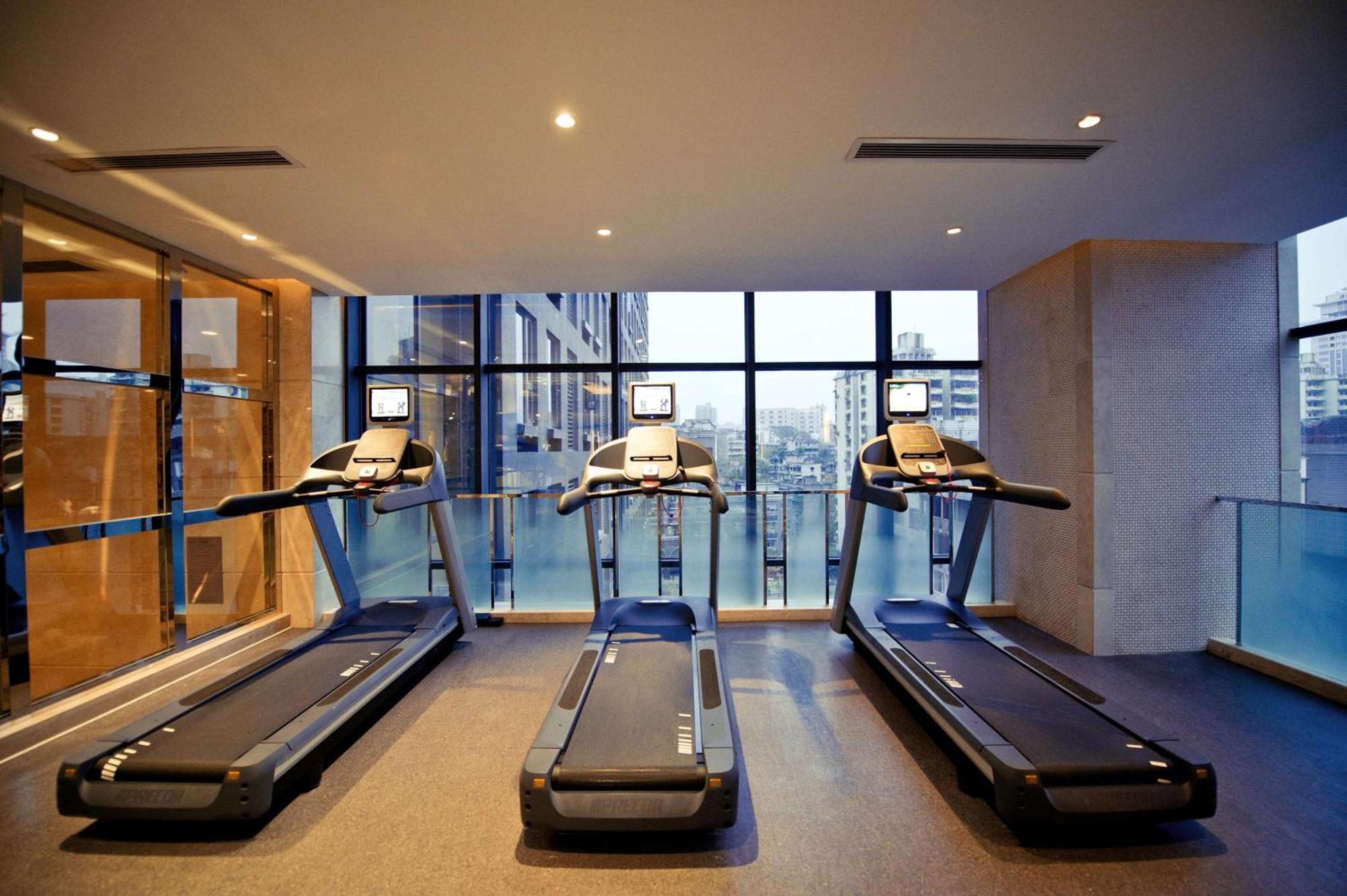 מלון Doubletree By Hilton Chongqing - Guanyinqiao Railway Station מראה חיצוני תמונה